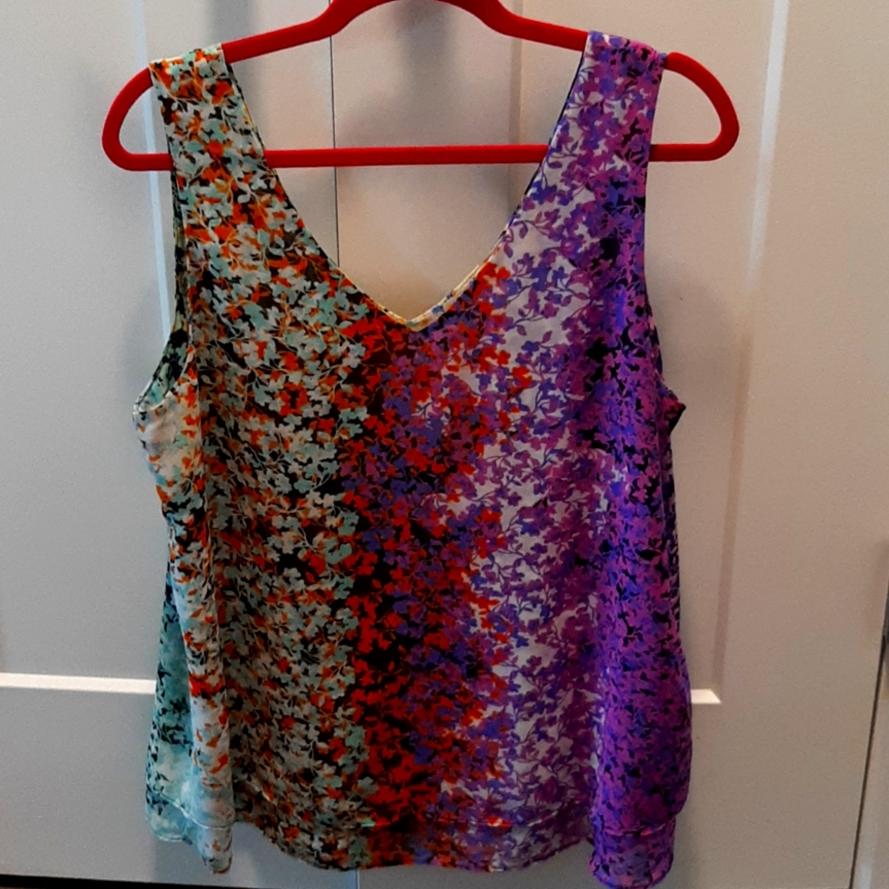 CAbi #5538 Merry Go Round Floral Tank Top